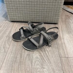 Chaco Gray Strappy Sandals- Lowdown- Women’s Size 9